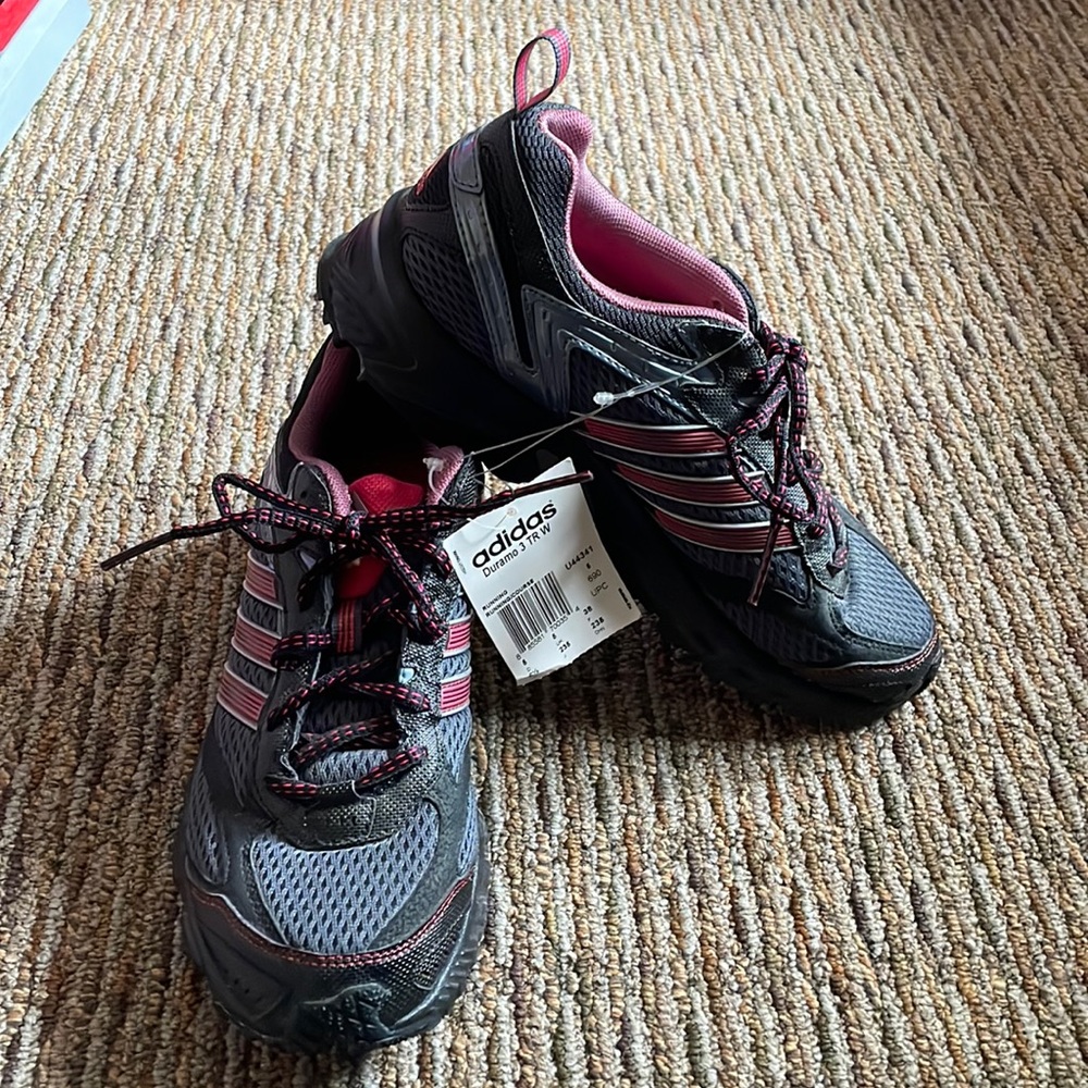 Adidas size 6 1/2 Durango 3 TR W